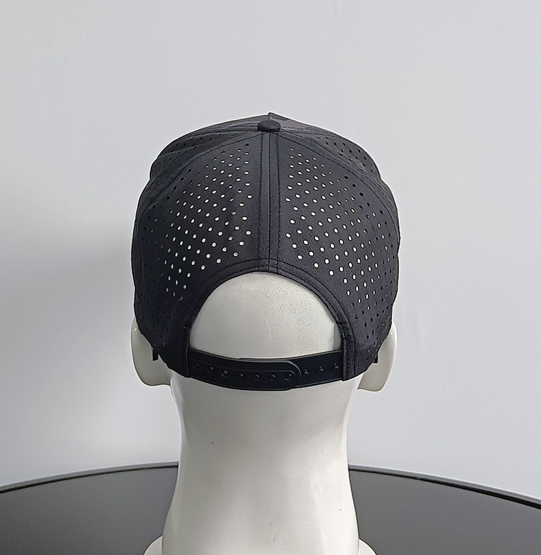 Daewen# golf cap with rubber patch and rope