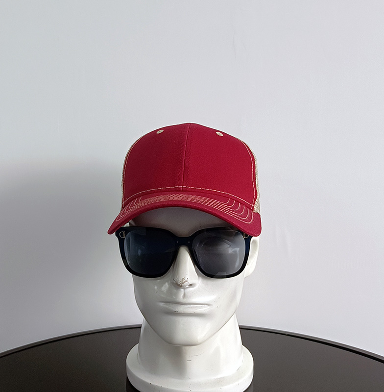 Daewen# trucker cap with embroidery and mesh back