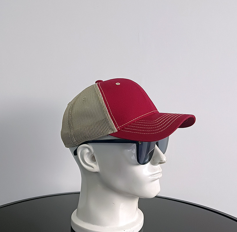 Daewen# trucker cap with embroidery and mesh back