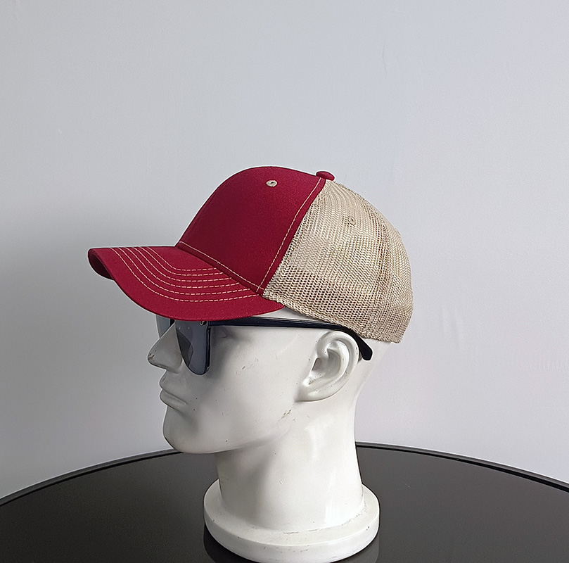 Daewen# trucker cap with embroidery and mesh back