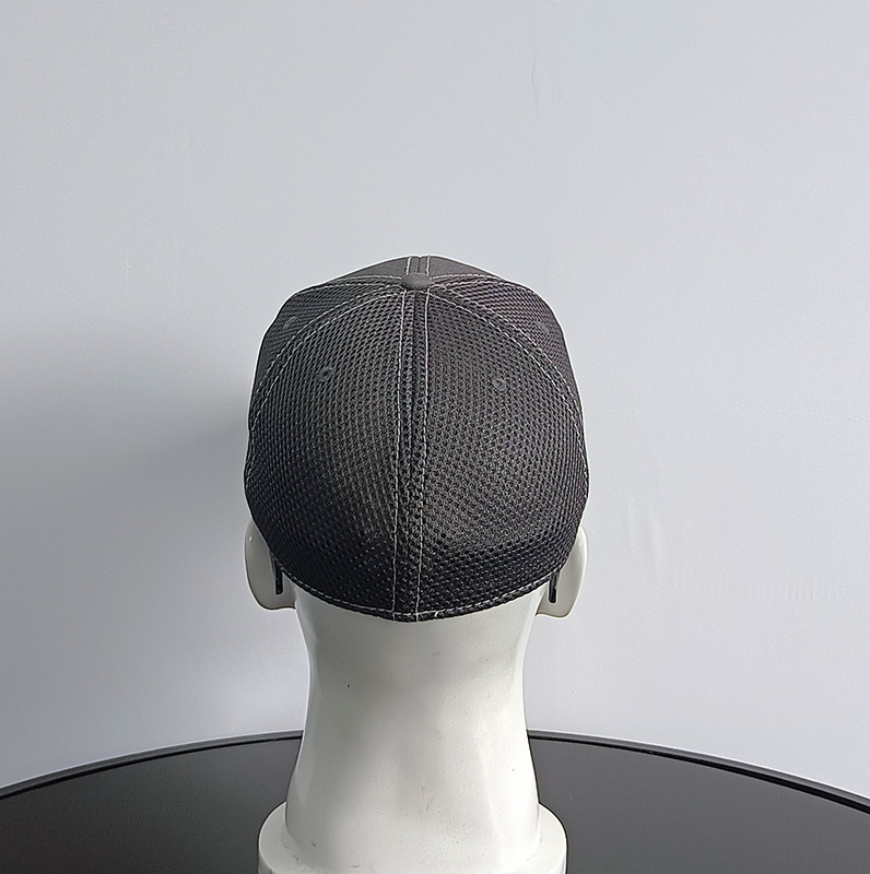 Daewen# trucker cap with embroidery and mesh back