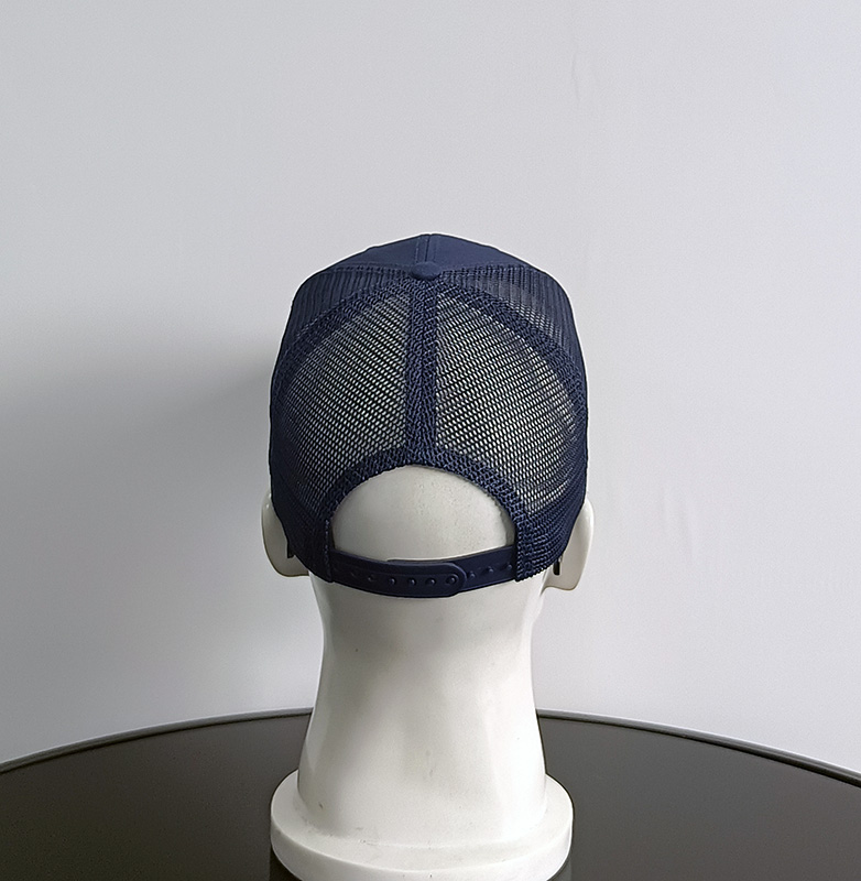 Daewen# trucker cap with embroidery and mesh back