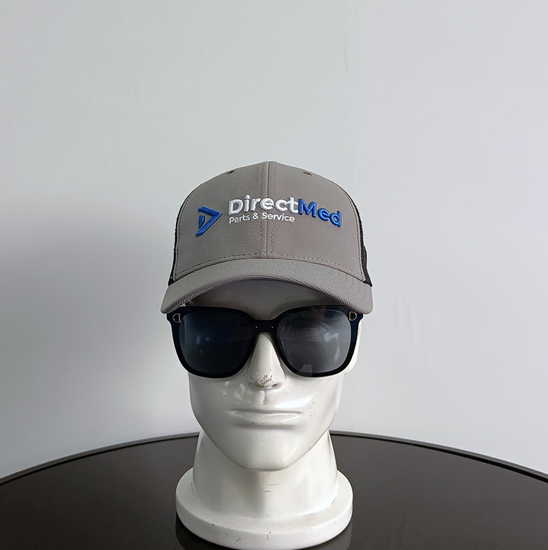 Daewen# trucker cap with embroidery and mesh back