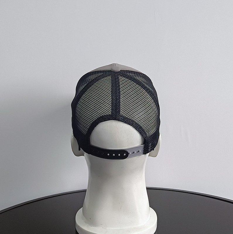 Daewen# trucker cap with embroidery and mesh back