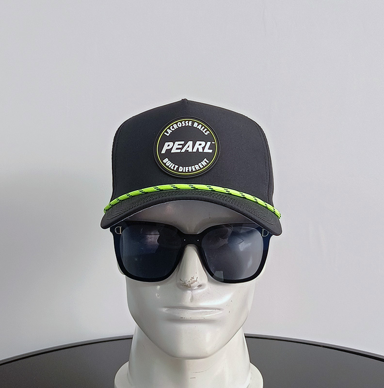 Daewen# golf cap with laser cutting and rubber patch