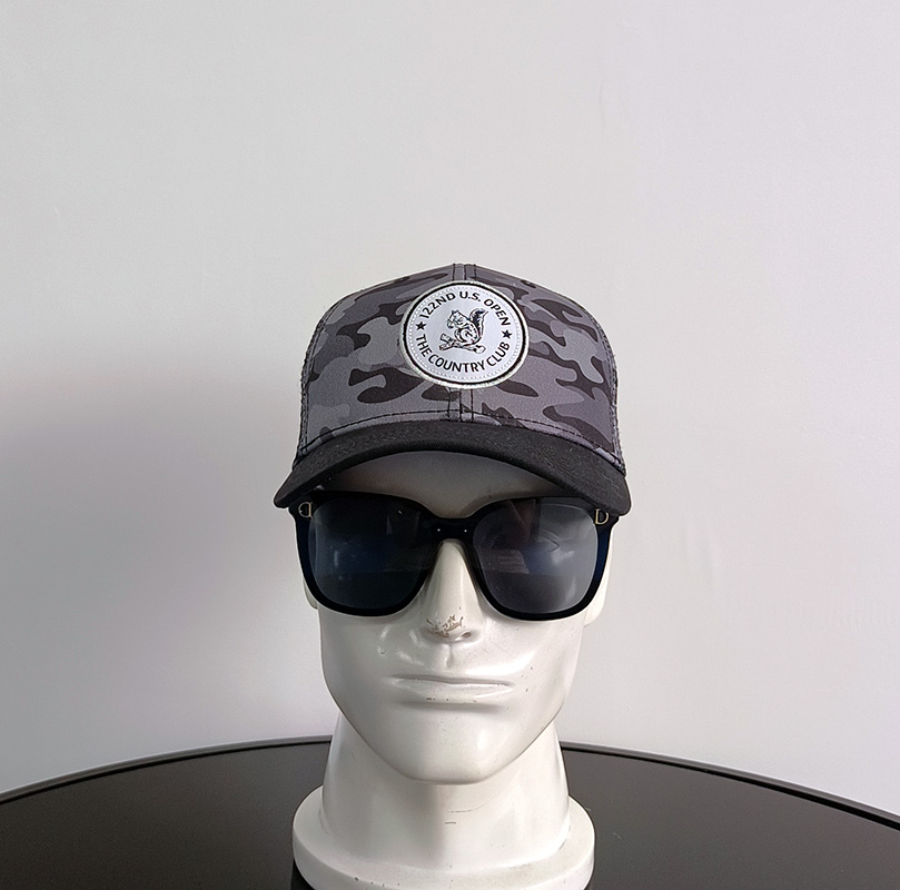 Daewen# trucker cap with embroidery and mesh back