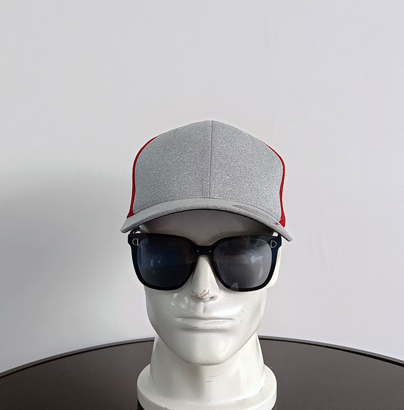 Daewen# trucker cap with embroidery and mesh back