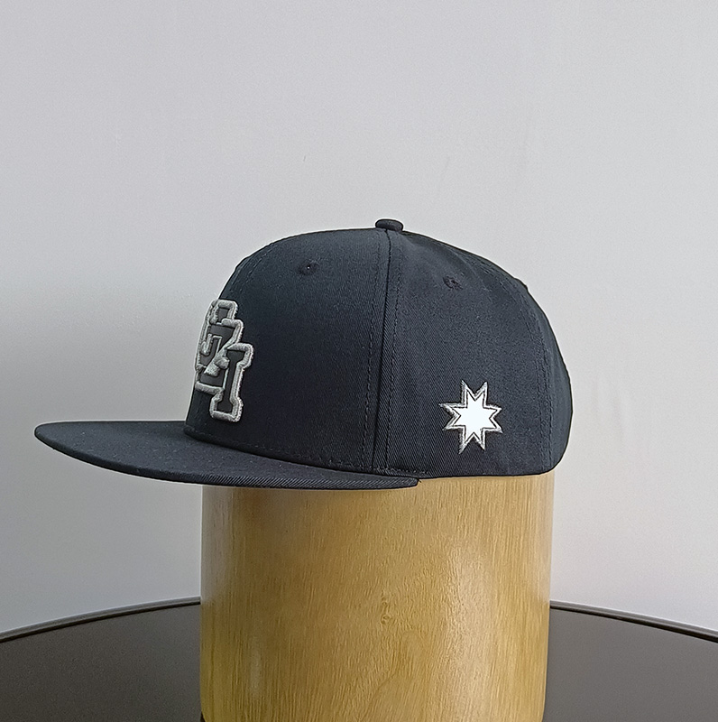 Daewen# snapback cap with 3D embroidery