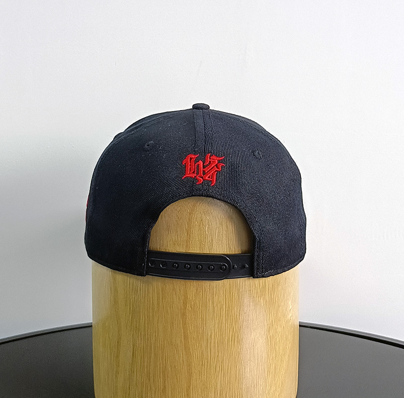 Daewen# snapback cap with cotton fabric and embroidery