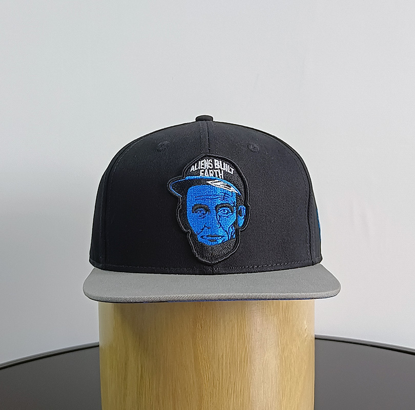 Daewen# snapback cap with embroidery pacth and label