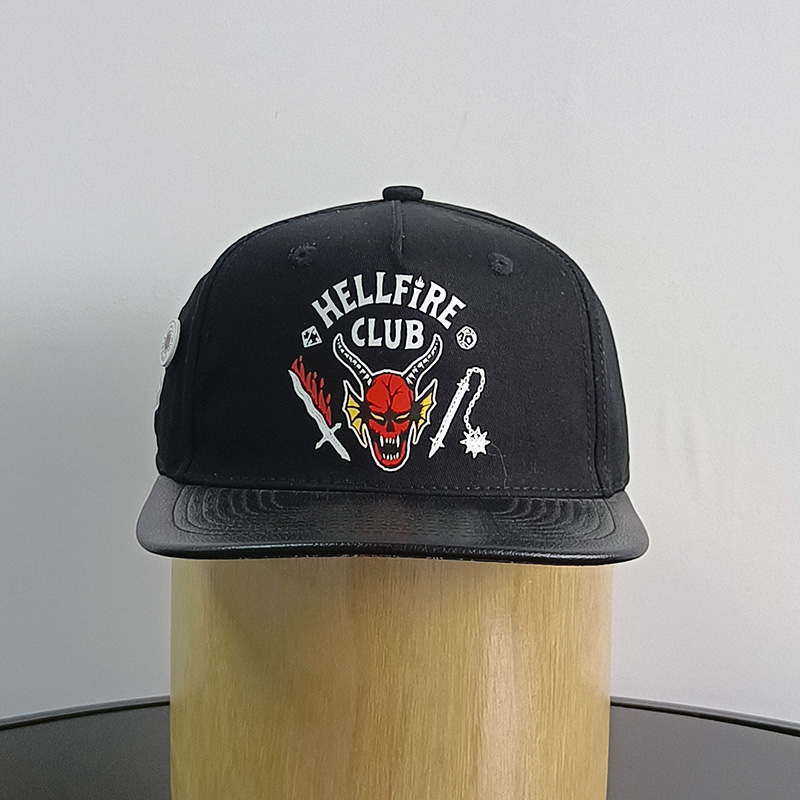 Daewen# snapback cap with embroidery patch and plastic buckle label