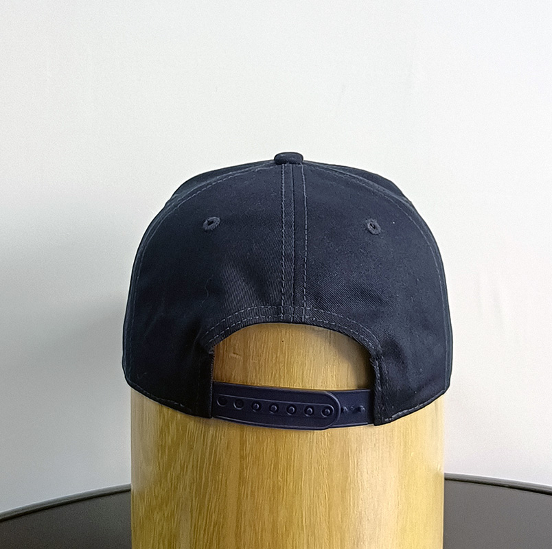 Daewen# snapback cap with embroidery