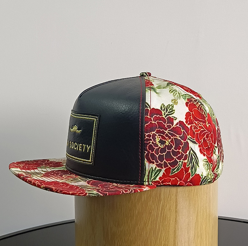 Daewen# snapback cap with leather front and printing back
