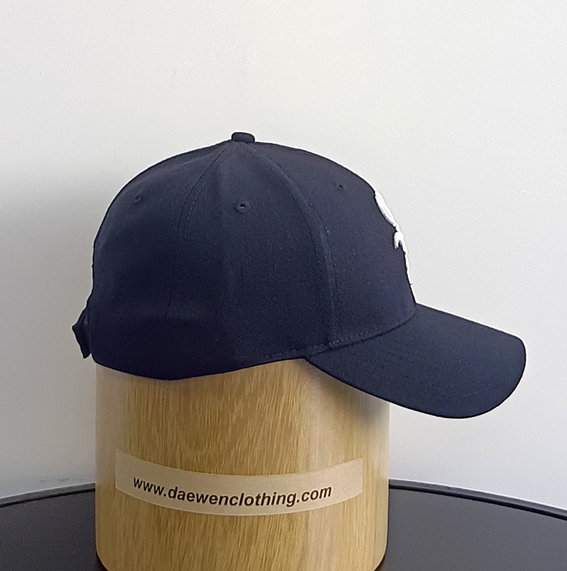 Daewen# baseball cap with embroidery and velcro back