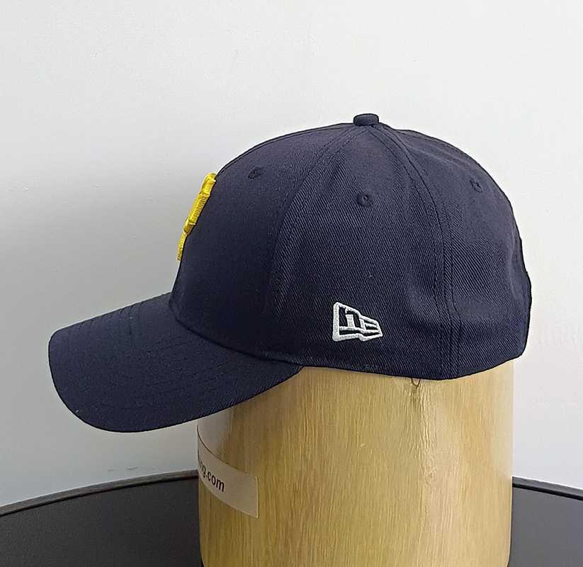 Daewen# baseball cap with embroidery and velcro back