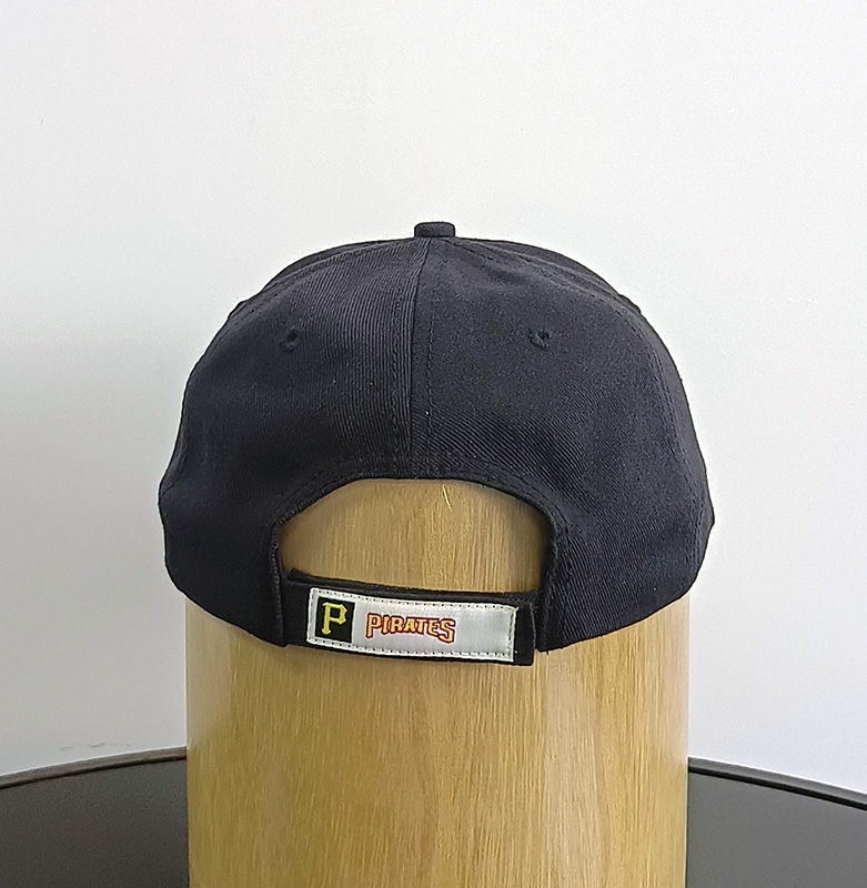 Daewen# baseball cap with embroidery and velcro back