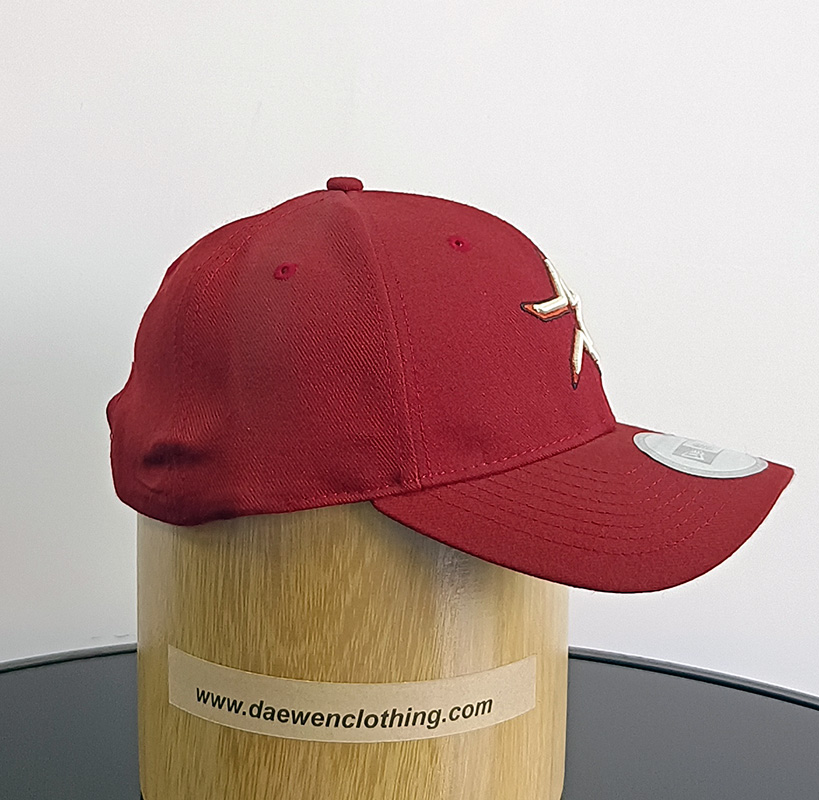 Daewen# baseball cap with embroidery and velcro back