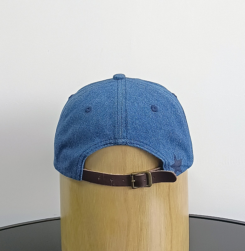 Daewen# baseball cap with embroidery and leather buckle back