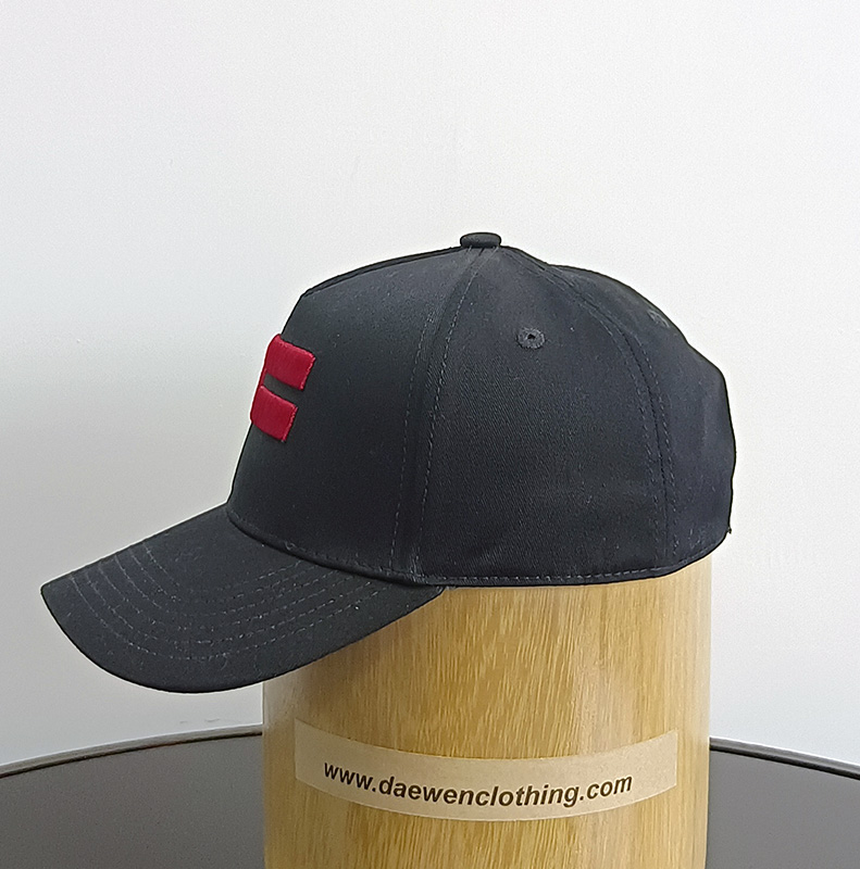 Daewen# baseball cap with embroidery