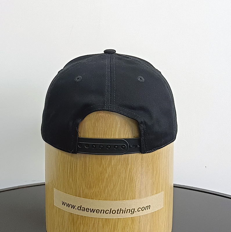 Daewen# baseball cap with embroidery