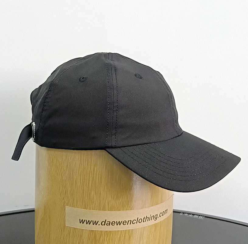 Daewen# baseball cap with embroidery