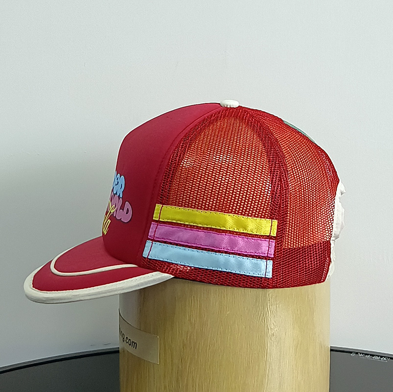 Daewen# trucker cap with printing and embroidery