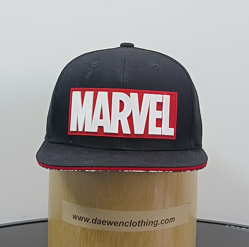 Daewen# snapback cap with rubber pacth