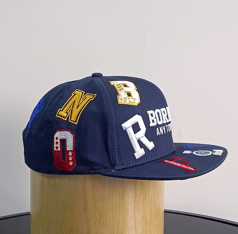 Daewen# snapback cap with embroidery