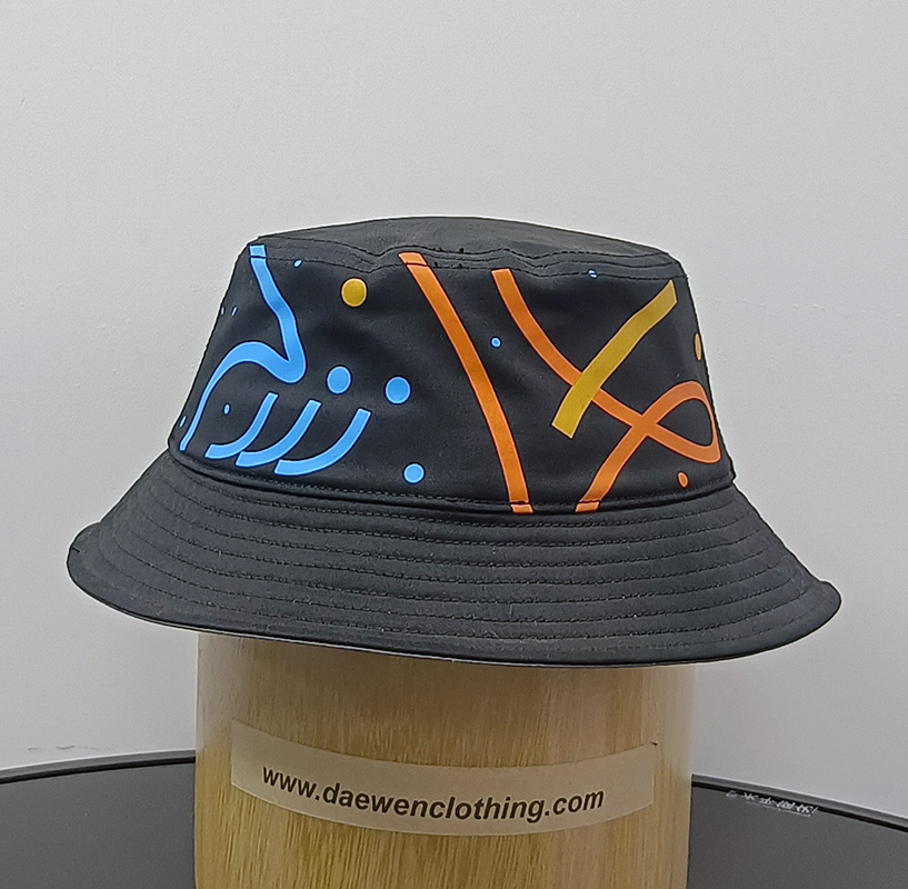 Daewen# bucket hat with colorful abstract printing
