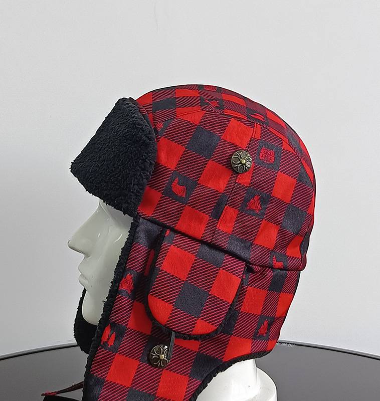 Daewen# earflap hat with metal buckle